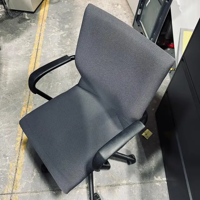 Steelcase Protege Chair For Sell-Used! - Photo 3