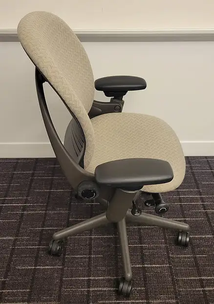 Steelcase Leap V1 Chair For Sell-Call Us! - Photo 4