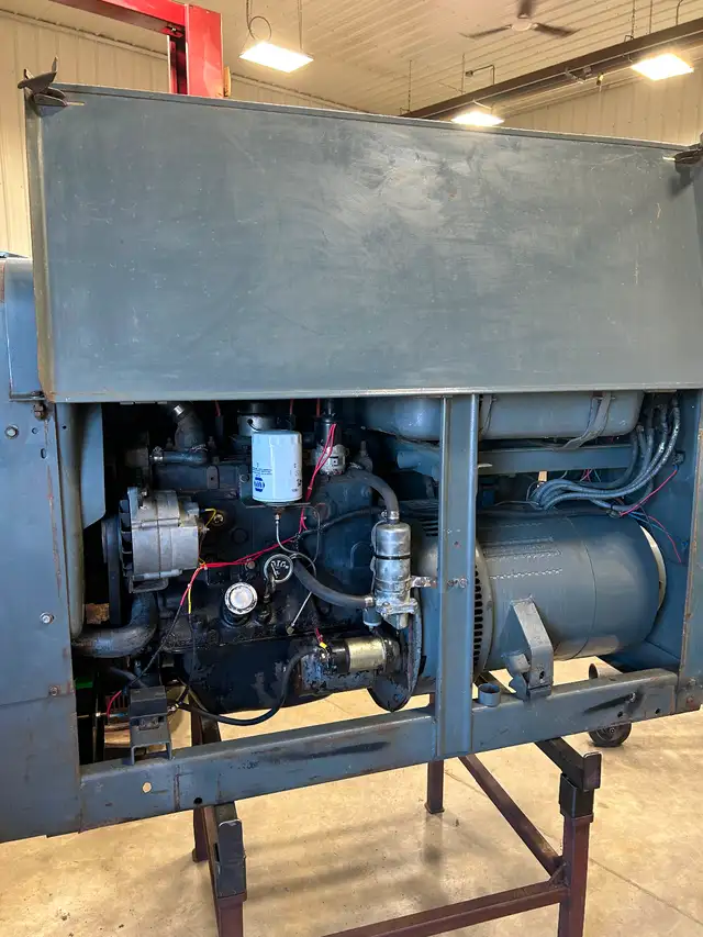 1967 SA 200 Lincoln welder - Photo 3