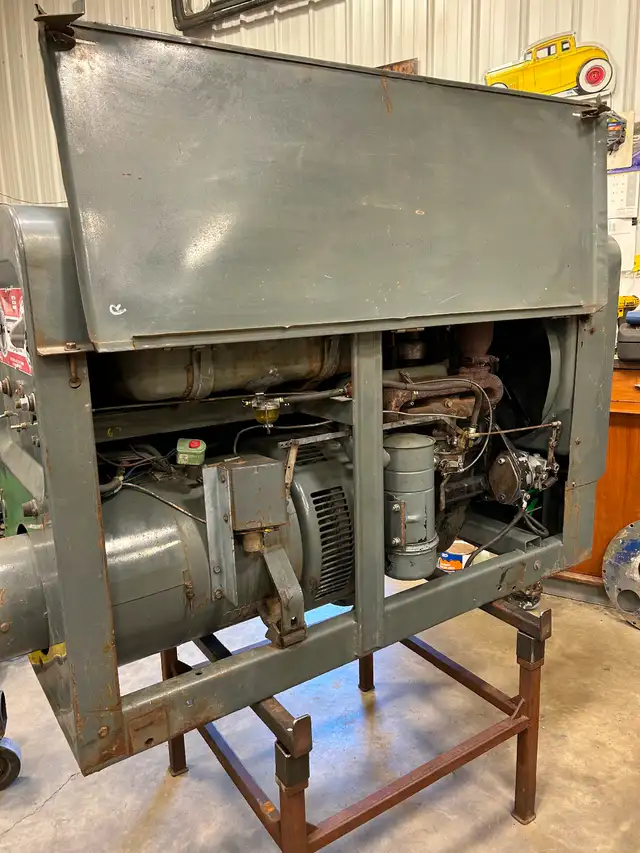 1967 SA 200 Lincoln welder - Photo 4