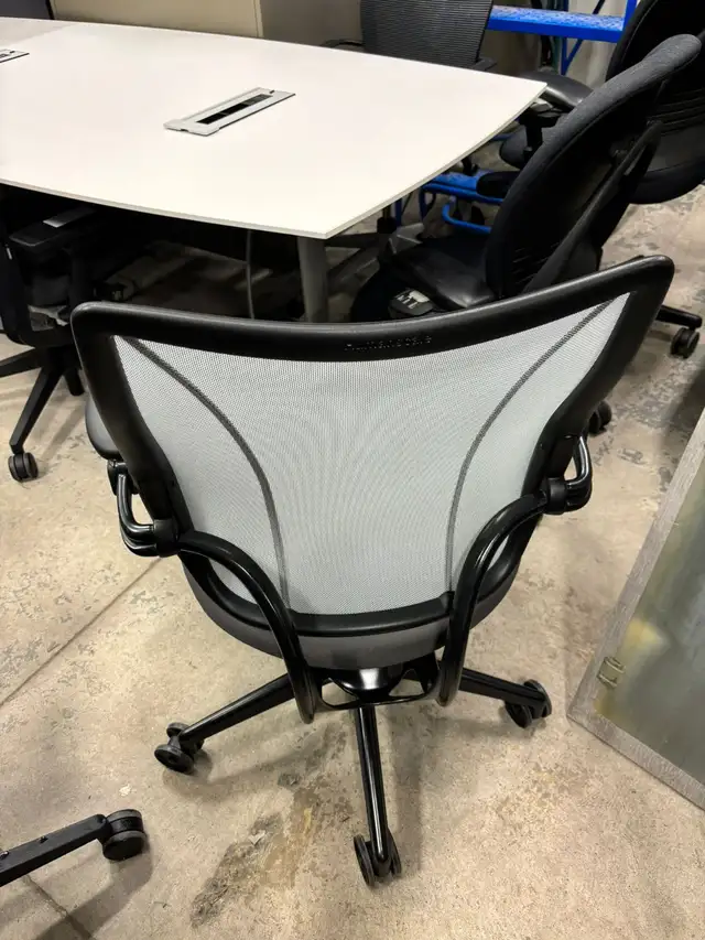 Humanscale Liberty Task Chair! - Photo 4