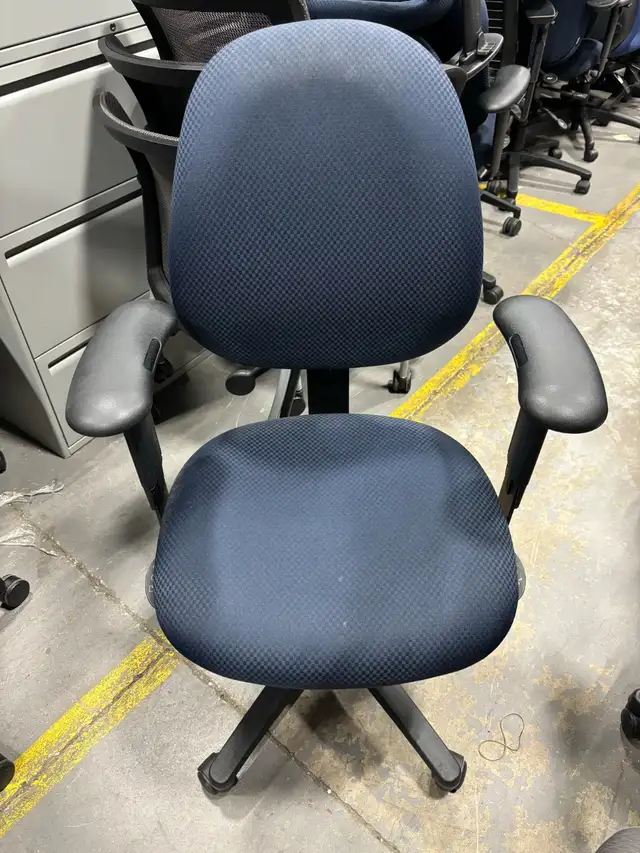 ErgoCentric GeoCentric Mid Back Multi-Tilt Series!