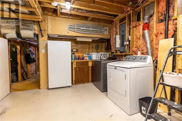 4 plus 1 bedroom House for Sale - Photo 18