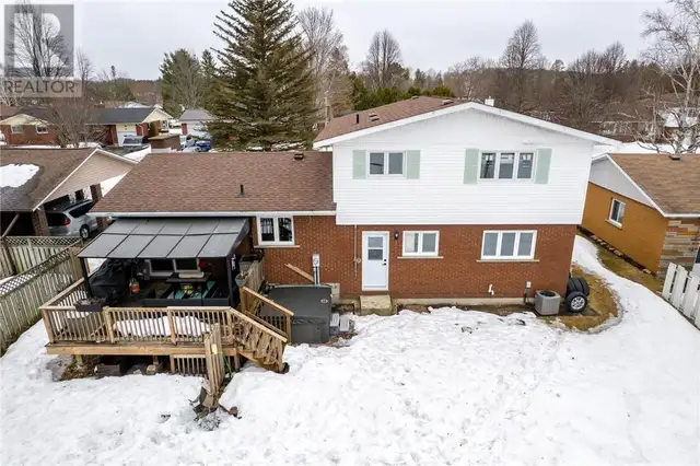 4 plus 1 bedroom House for Sale - Photo 20