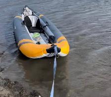 Inflatable boat with extras
