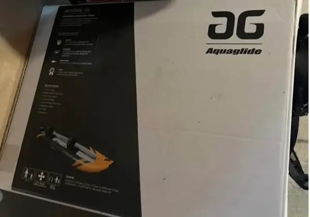 Inflatable boat with extras - Photo 10