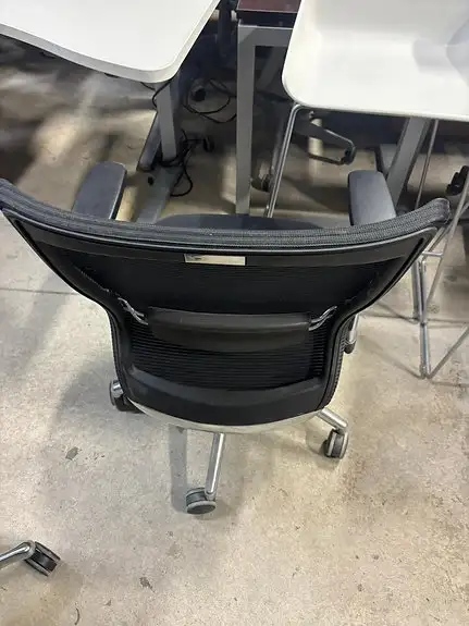 Artopex Task Chair! - Photo 4