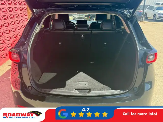 2025 Mazda CX-5 - Photo 4