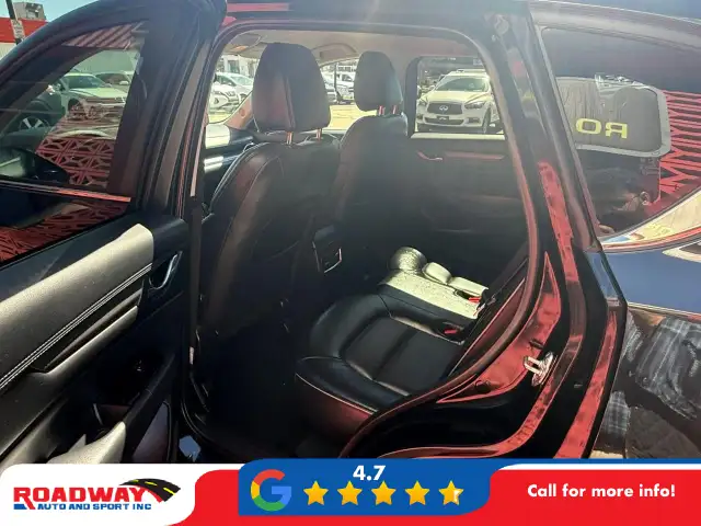 2025 Mazda CX-5 - Photo 13