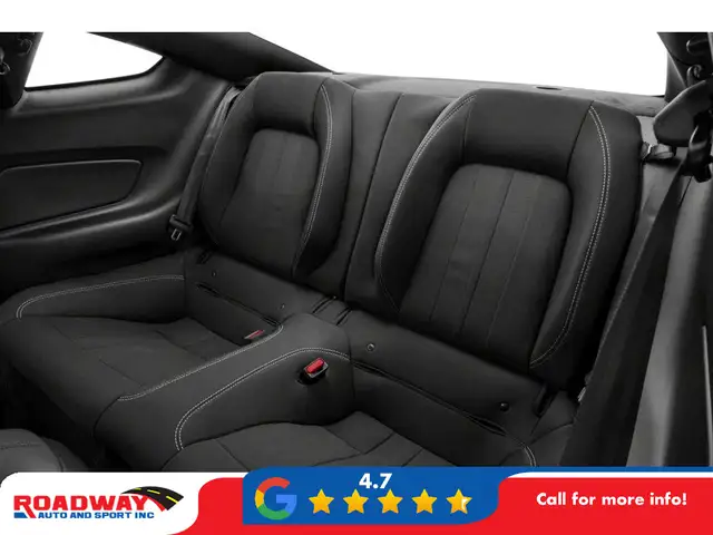 2022 Ford Mustang - Photo 7