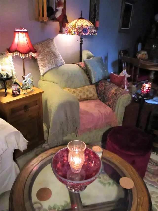 ROOM FOR RENT , COUCH SURF,  SAVE BIG! $40 - Photo 4