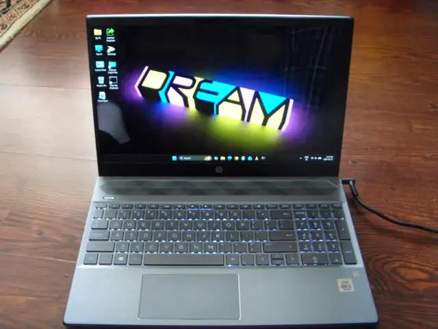 15.6" HP 15 (Intel i5 Quad/Octa) (SSD- 512 GB) HDMI