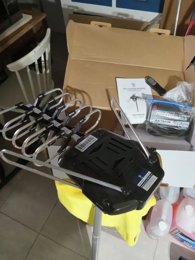 Antenne TV Exterieur pour le VR ou autre