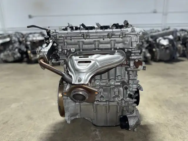 JDM 2010-2015 Toyota Prius 1.8L 2ZR-FXE Hybrid Engine - Photo 2