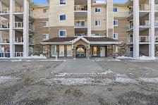 West Facing Condo in Sylvan Lake