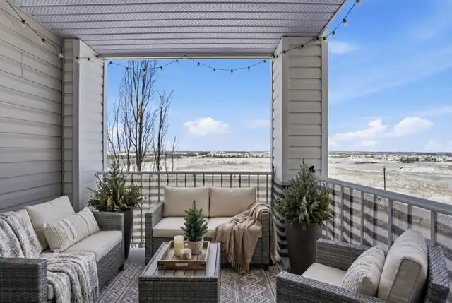 West Facing Condo in Sylvan Lake - Photo 3