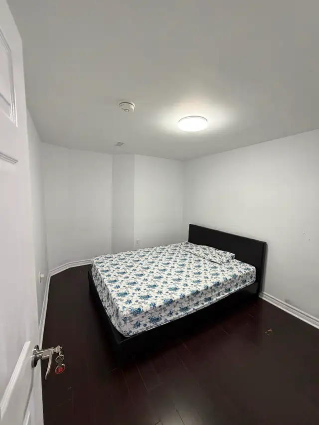2 Bedroom Basement For Rent May 1st - Photo 3