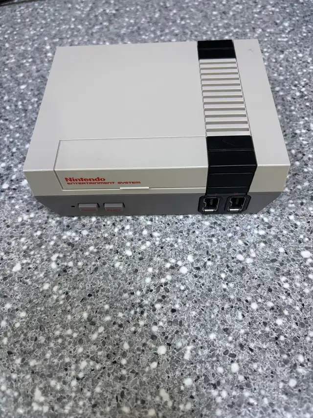 Nintendo Entertainment System (NES) Classic - Photo 3