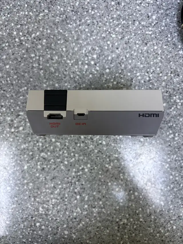 Nintendo Entertainment System (NES) Classic - Photo 4