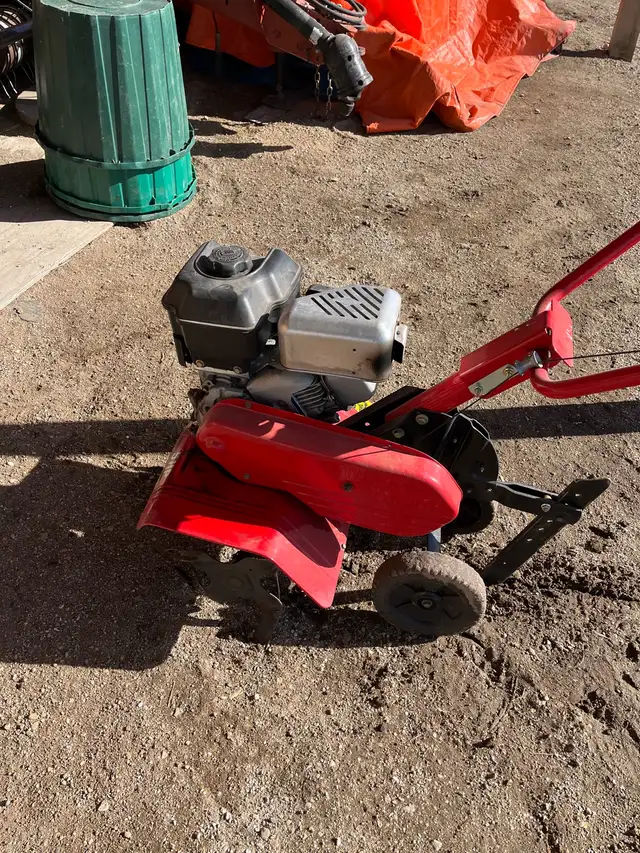Yardman Garden Tiller - Photo 2