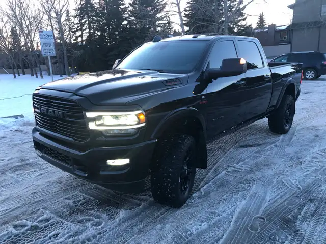 2020 Dodge ram 2500 Laramie - Photo 2
