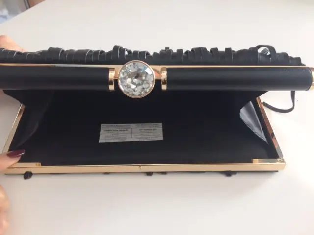 SAC À MAIN NEUF UNIQUE EN CUIR NOIR POUR SOIRÉE OU AUTRE: $25.00 - Photo 2