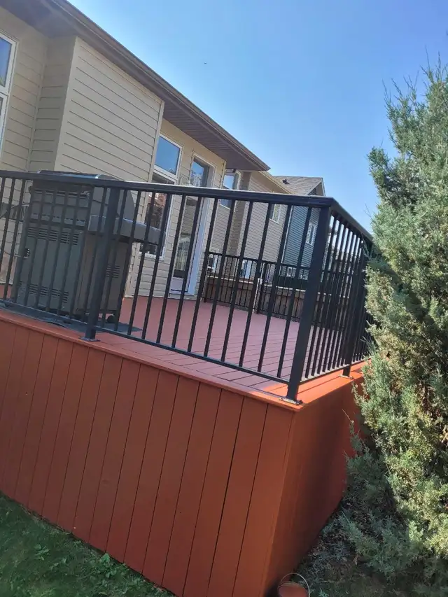 Looking for a painter/renovator, young man with experience. - Photo 9