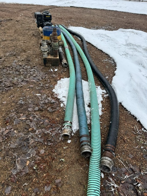 3' Water Pump and Hoses - Photo 3