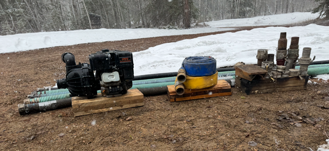 3' Water Pump and Hoses - Photo 7