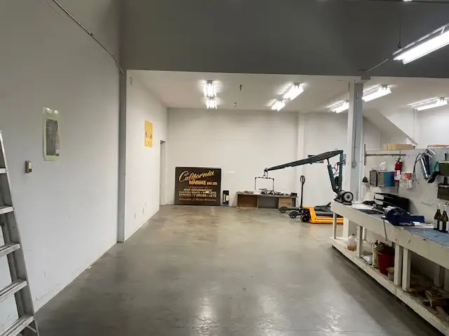 Warehouse for Sale on Graybar - Richmond - Photo 2