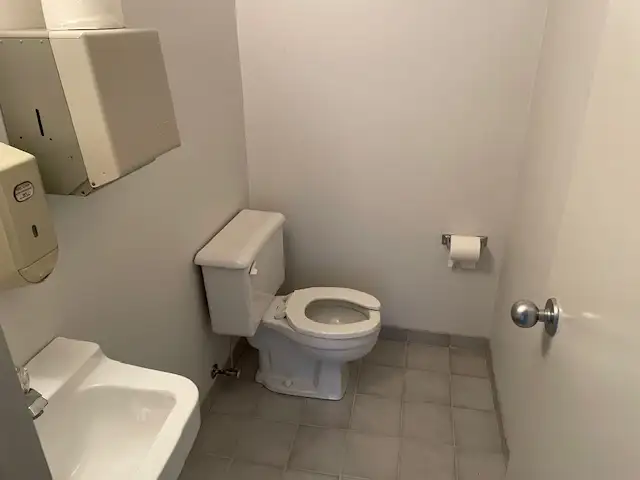 Warehouse for Sale on Graybar - Richmond - Photo 6