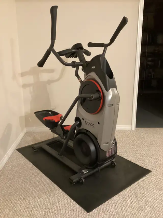 BOWFLEX ELIPTICAL TRAINER FOR SALE - Photo 5