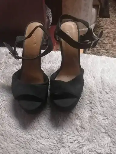 Women's shoes $5 each - Photo 4