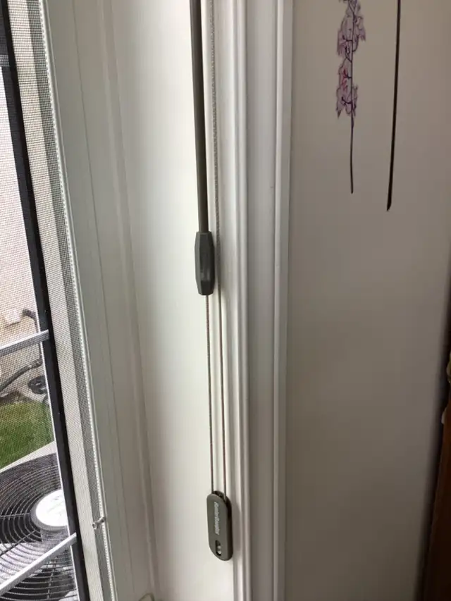 2 SETS VERTICAL BLINDS FOR SALE - Photo 3