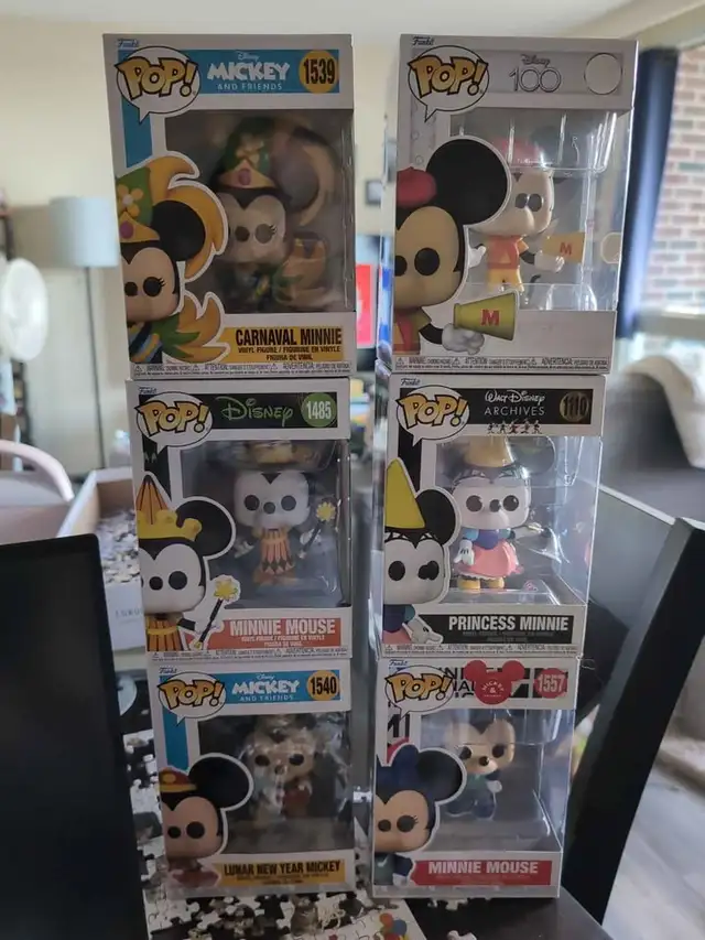 Mickey and Minnie mouse funko pops bundle of 6