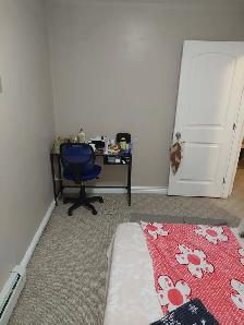 Private Room for Rent In Central Surrey 104 avenue
