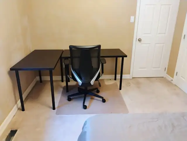 May 1-Aug 31- 3 Rooms-Merivale rd, Preston st, see VIDEO's - Photo 4