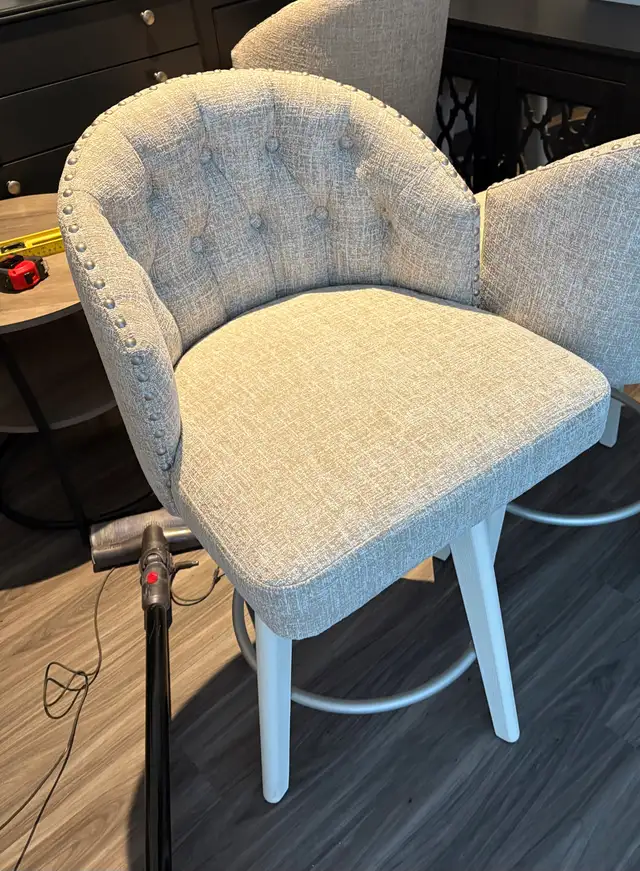 swivel counter stools - Photo 2