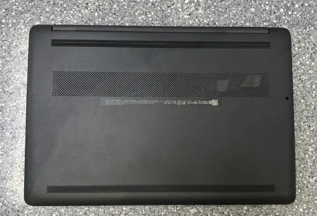 HP Laptop 15" I3-1215U 1.2GHz 16GB 512GB SSD - Photo 2