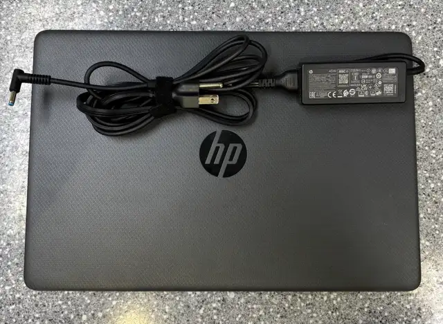 HP Laptop 15" I3-1215U 1.2GHz 16GB 512GB SSD - Photo 3