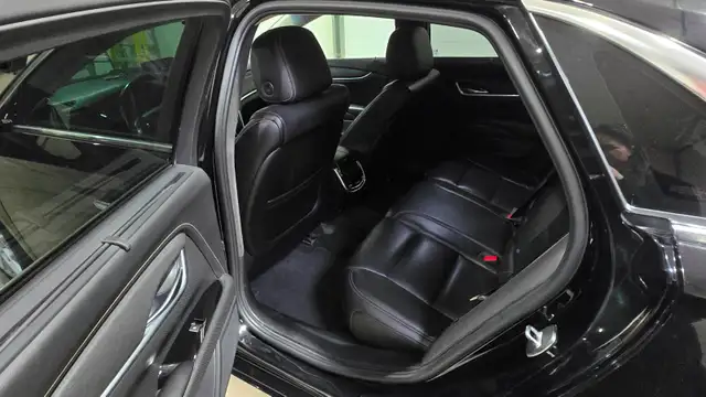 2019 Cadillac XTS - Photo 3