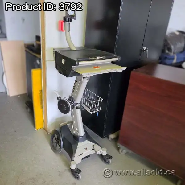 Fusion Stinger MC2 Portable Powered Computer Laptop Cart