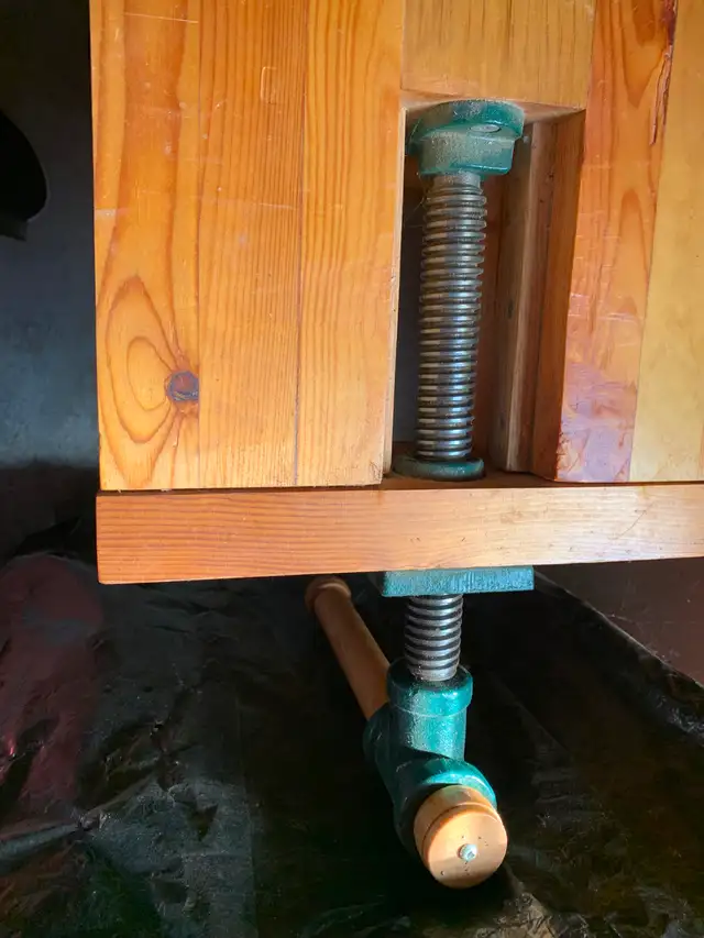 HEAVY DUTY 73" WOODWORKING BENCH - Photo 5