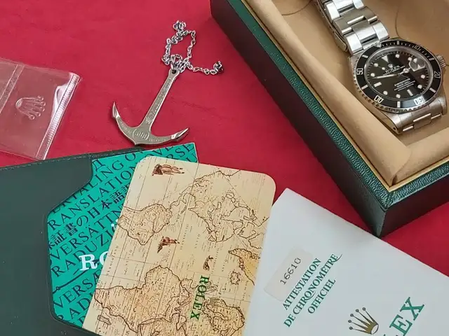 Rolex Submariner 40mm, s. steel, with certificat full kit... - Photo 3