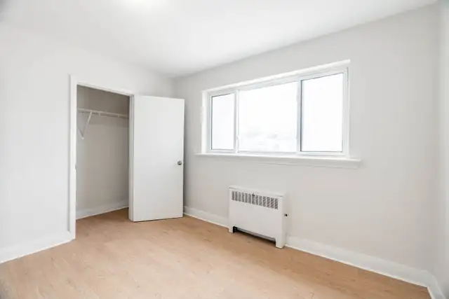 Spacious 2 Bed June 1st $1,495 Free heat & water 2 bedroom - Photo 9