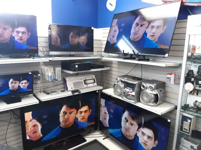 An Array HDTV'S as Large as 65' @Cashopolis!!