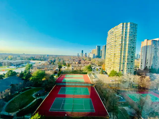 MISSISSAUGA CITY CENTRE LARGE ALL-INCLUSIVE SUITE AVAILABLE NOW - Photo 12