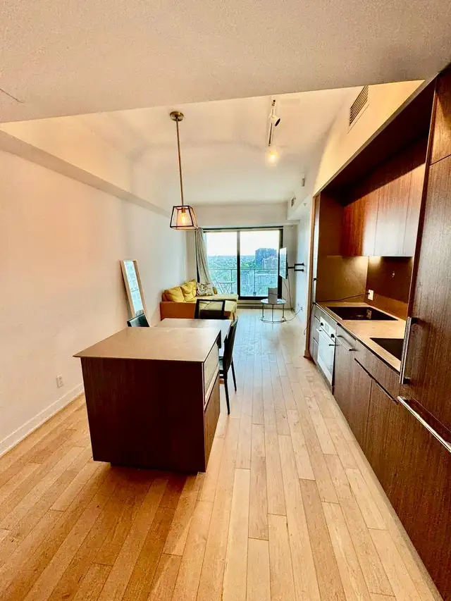 3 1/2 For Rent, starting 01 July 2026, at Tour des Canadiens 1 - Photo 2