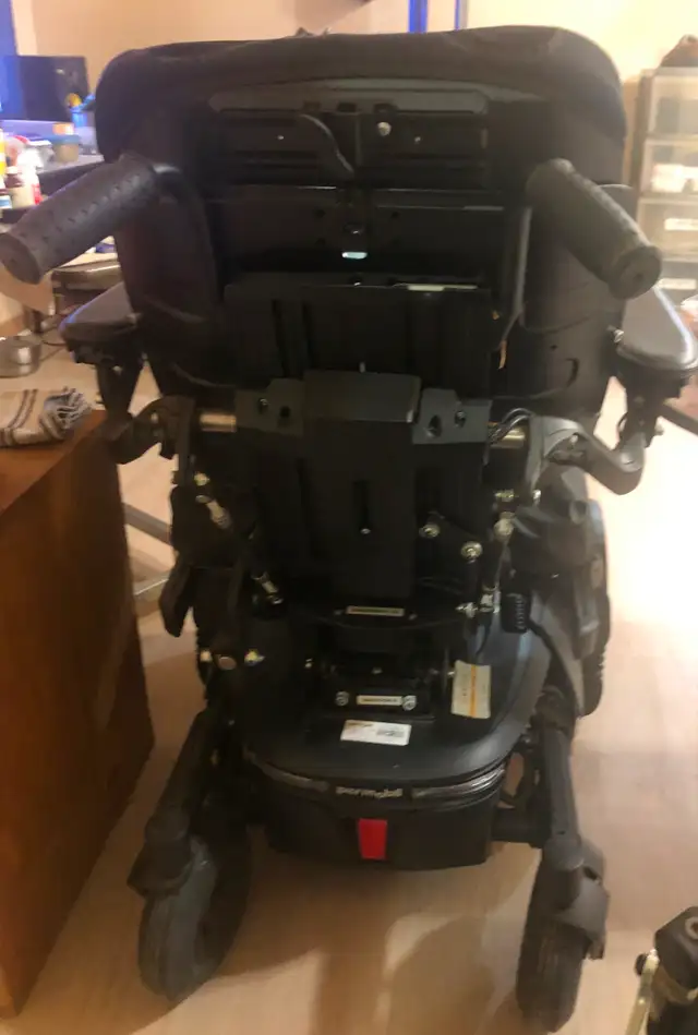 Permobil F5 Corpus $7000.00 - Photo 2