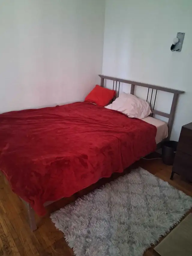 2 Rooms Available for Rent